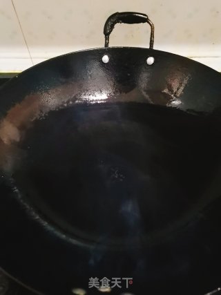清炒绿豆芽的做法步骤：2