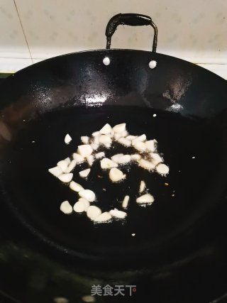 清炒绿豆芽的做法步骤：3