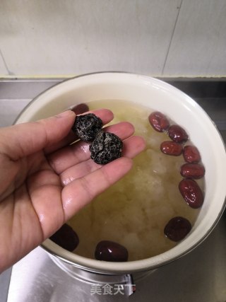 银耳红枣汤的做法步骤：5