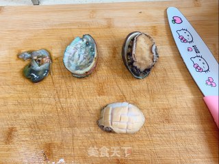 酸辣海鲜捞的做法步骤：1