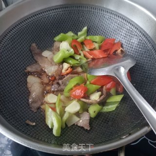尖椒炒西兰花的做法步骤：11