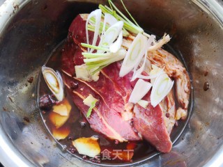 酱牛肉的做法步骤：3