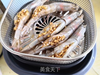 空炸蒜蓉虾的做法步骤：7
