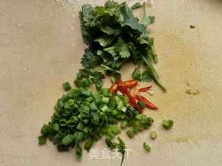 排骨菌菇桑叶面的做法步骤：1