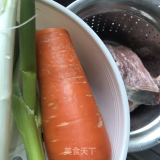 牛肉包菜水饺的做法步骤：1