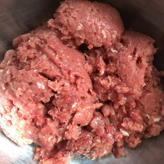 牛肉包菜水饺的做法步骤：4