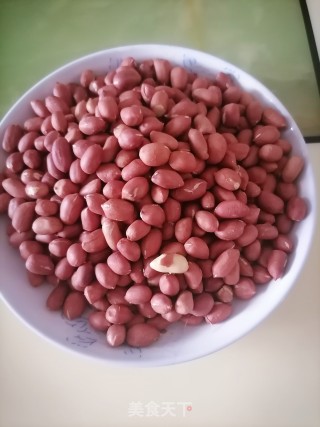 盐焗花生米的做法步骤：8