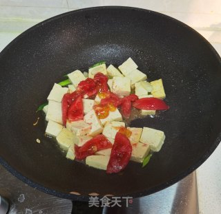 西红柿青菜炒豆腐的做法步骤：8