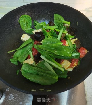 西红柿青菜炒豆腐的做法步骤：10