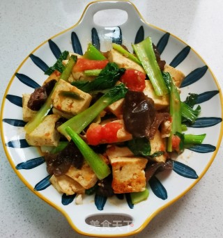 西红柿青菜炒豆腐的做法步骤：12