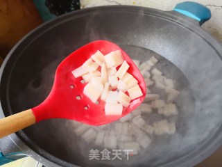 彩椒藕丁的做法步骤：4