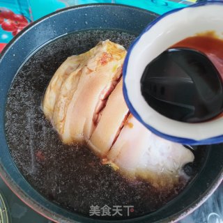 红烧肘子的做法步骤：14
