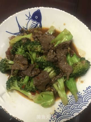 西兰花炒牛肉的做法步骤：9