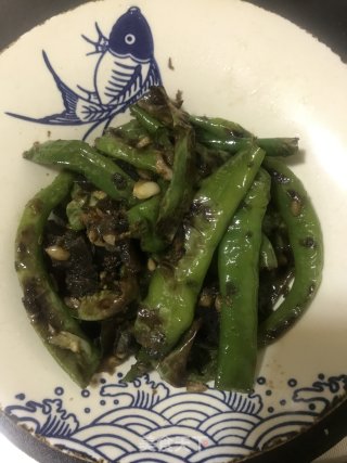 青椒炝皮蛋的做法步骤：8