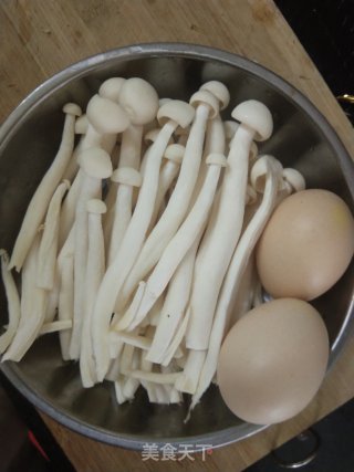 紫菜加海鲜菇蛋花汤的做法步骤：1