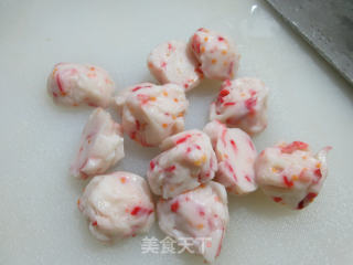青椒龙虾球炒花菜的做法步骤：2