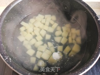 家常手擀面的做法步骤：4