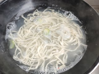 家常手擀面的做法步骤：12