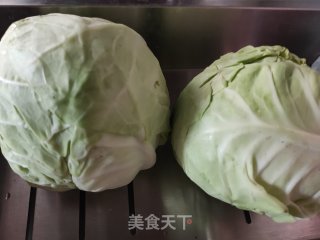 猪肉圆白菜饺子的做法步骤：2