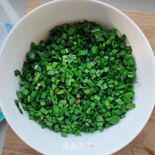韭菜粉条盒子的做法步骤：4