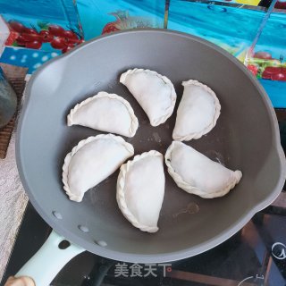 韭菜粉条盒子的做法步骤：9