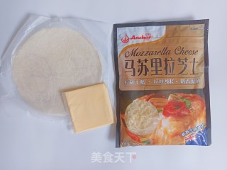 奶酪拉丝手抓饼的做法步骤：1