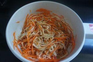 鱼香肉丝荞麦冷面的做法步骤：11