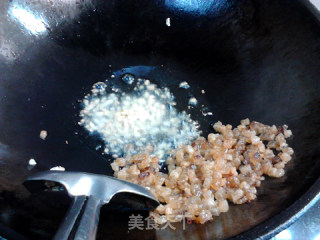 酱香菌菇腊肉夏巴塔的做法步骤：6