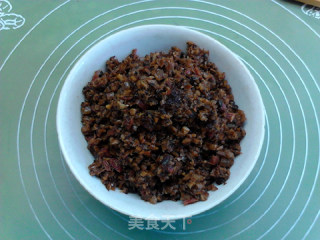 酱香菌菇腊肉夏巴塔的做法步骤：12