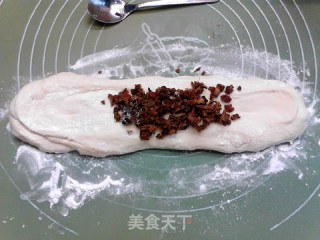 酱香菌菇腊肉夏巴塔的做法步骤：26