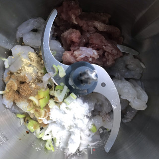 羊肚菌酿虾肉的做法步骤：3