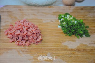 鸡蛋饼的做法步骤：2