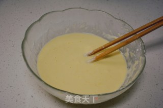 鸡蛋饼的做法步骤：3