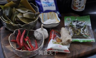 泡椒海带根的做法步骤：1