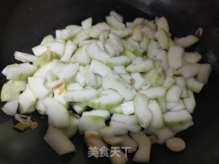 虾皮冬瓜汤的做法步骤：5