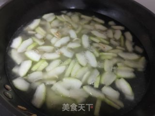 虾皮冬瓜汤的做法步骤：6
