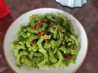 清火枸杞拌苦瓜的做法步骤：6