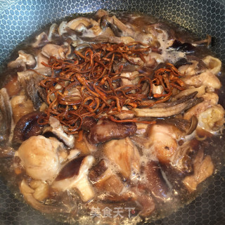 菌菇烧鸡腿的做法步骤：9