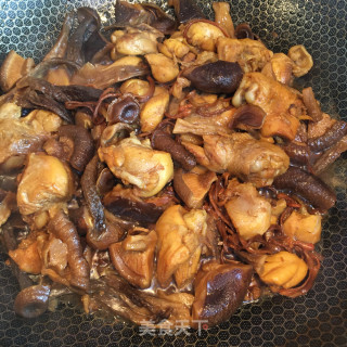 菌菇烧鸡腿的做法步骤：11