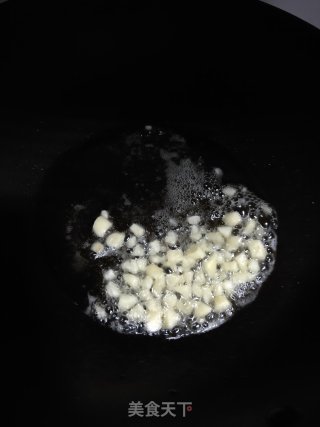 清炒丝瓜的做法步骤：2