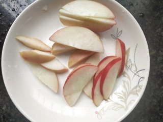 蜜桃气泡酒的做法步骤：2