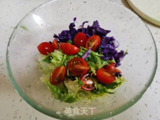 藜麦虾仁蔬菜沙拉的做法步骤：4