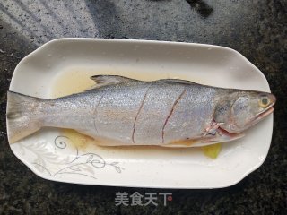 红糟蒸午鱼的做法步骤：4