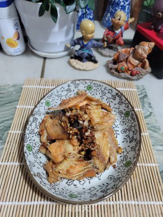 香煎三文鱼骨的做法步骤：8