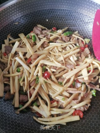 茭白炒肉片的做法步骤：7