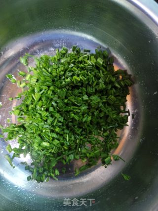 煮韭菜面片的做法步骤：1