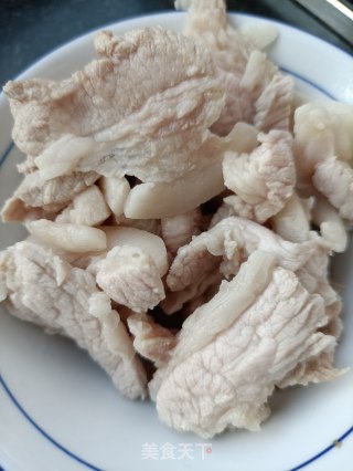 猪肉炒西芹的做法步骤：7