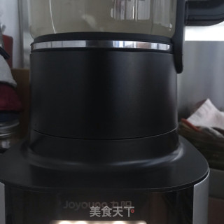 黄豆杏仁奶的做法步骤：6