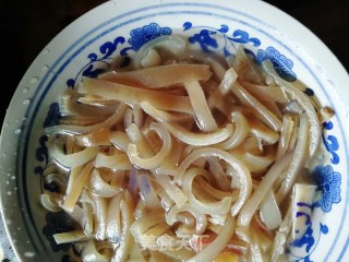 肉皮冻的做法步骤：4