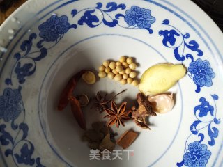 肉皮冻的做法步骤：5